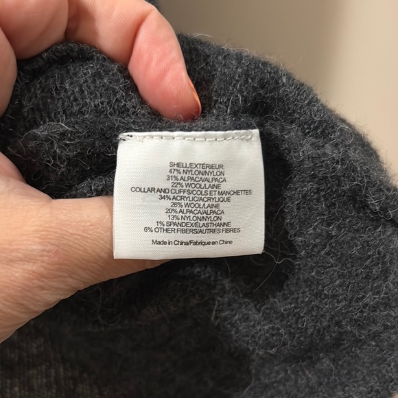 Tory Burch Gray and Cream Turtleneck Sweater wool/alpaca blend XL - Picture 6 of 8